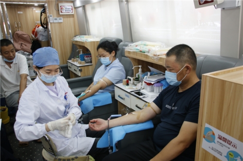 【党群园地】不忘初心担使命  我为“七一”献热血 ——利来官方网开展“纪念建党100周年无偿献血活动”